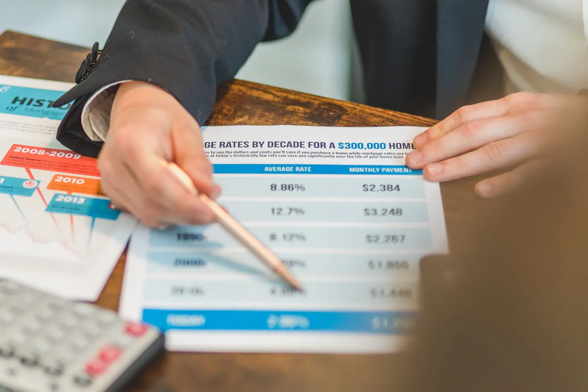 How Much Can You Save Selling Without a Realtor?